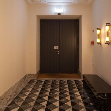 Flh Downtown Classic Luxus Apartment Lisbona Esterno foto