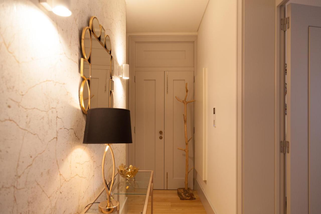Flh Downtown Classic Luxus Apartment Lisbona Esterno foto