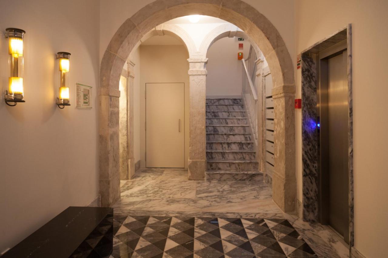 Flh Downtown Classic Luxus Apartment Lisbona Esterno foto